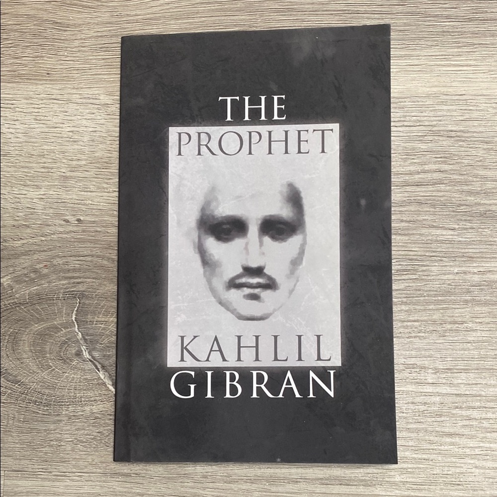 The Prophet by Kahlil Gibran Paperback Book